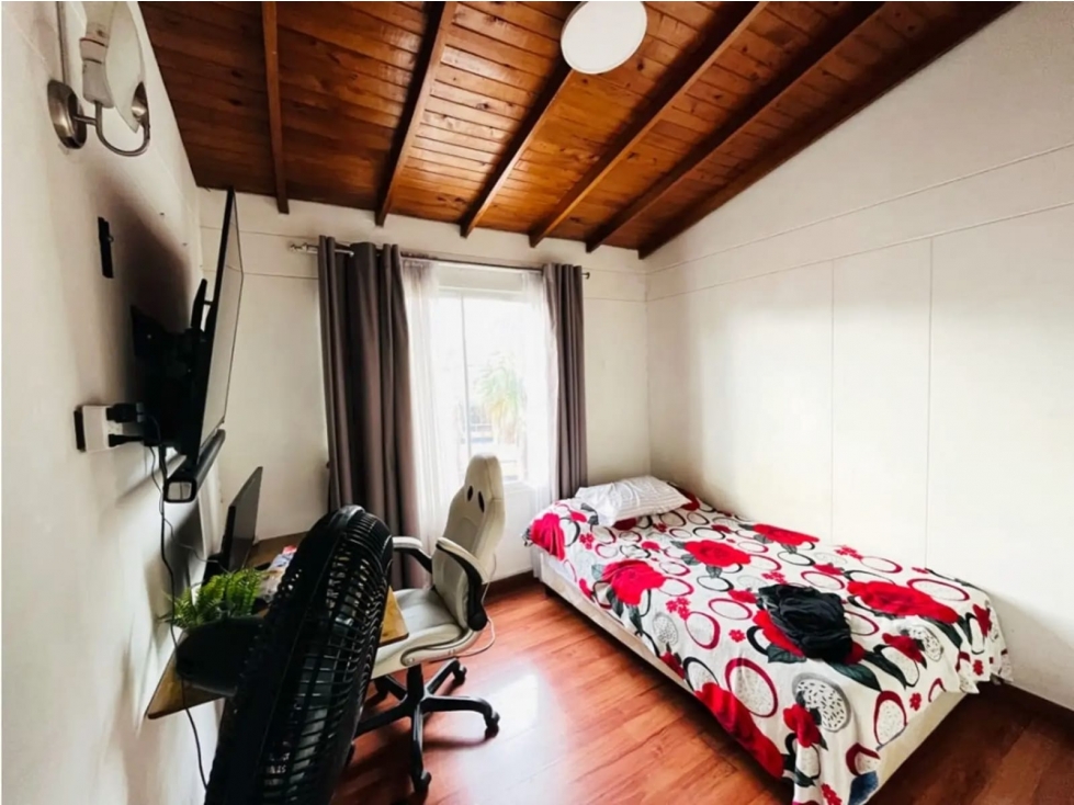 Apartamento en venta El Poblado Loma San Julián - Último piso — foto 6