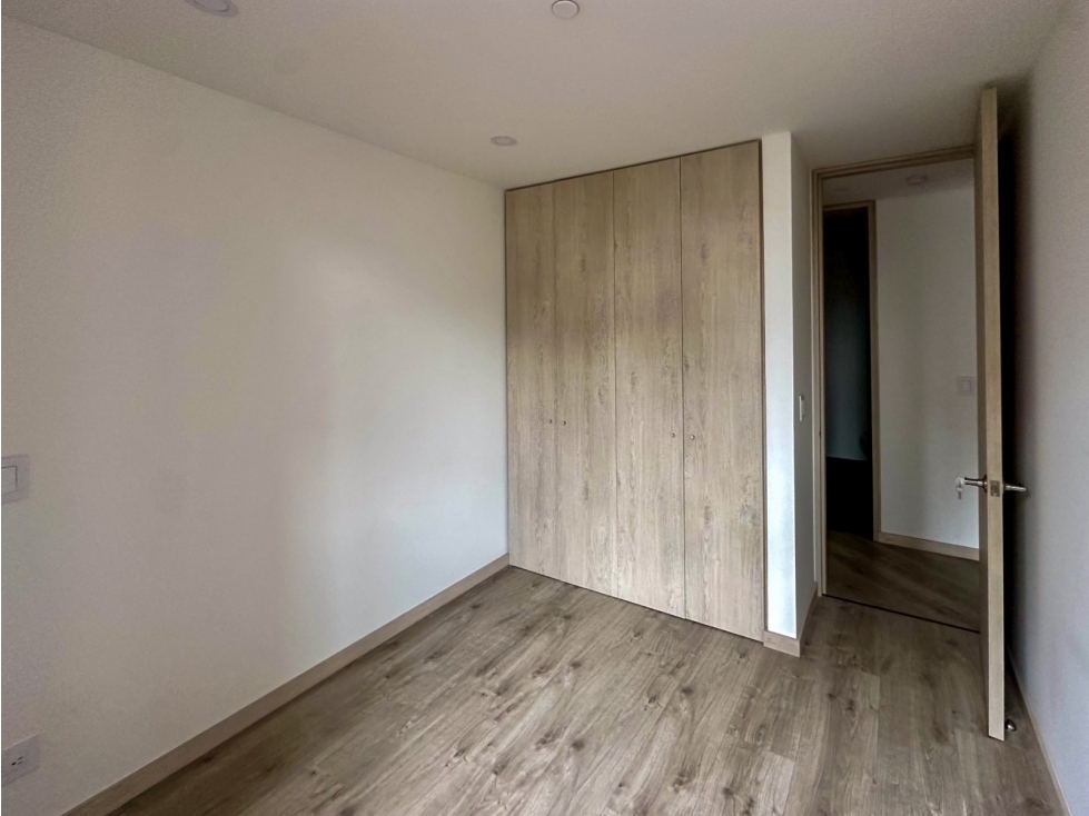 Apartamento en venta El Poblado sector Intercontinental - Moderno — foto 5