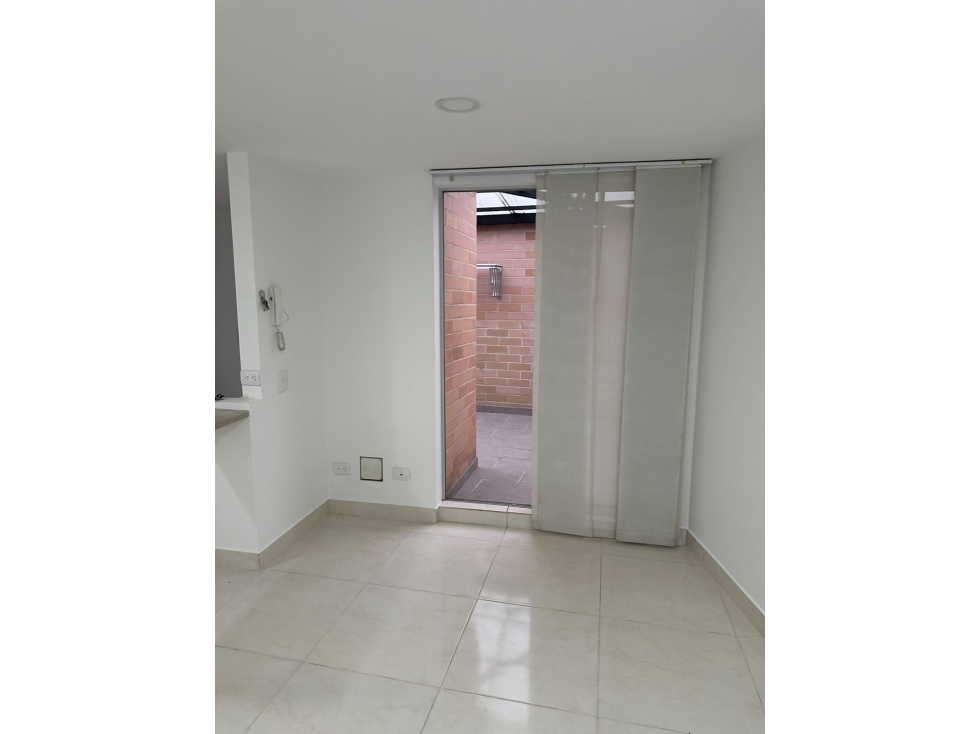 VENTA DE APARTAMENTO EN SABANETA SECTOR LA BARQUEREÑA — foto 5