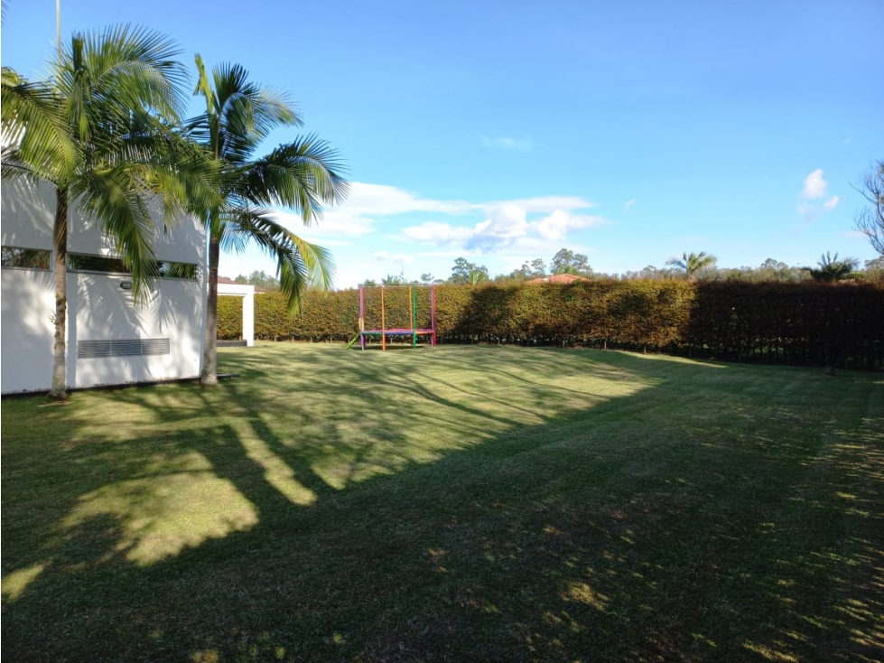 Casa Campestre en Renta de un Nivel en Llanogrande — foto 3