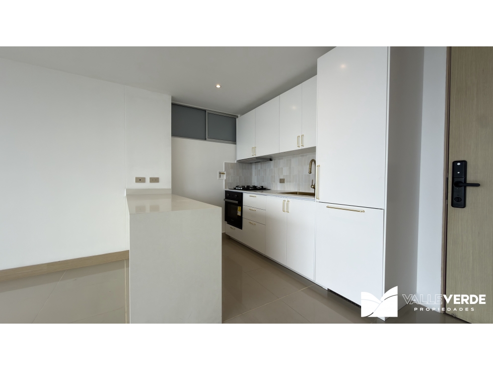 Apartamento en Renta en El Poblado, Sector Loma del Indio — foto 3