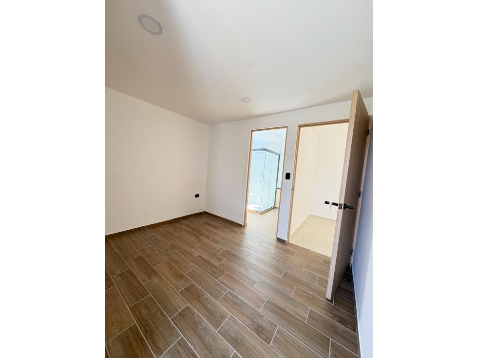 VENTA DE CASA RESIDENCIAL CUATRO VIENTOS — foto 6