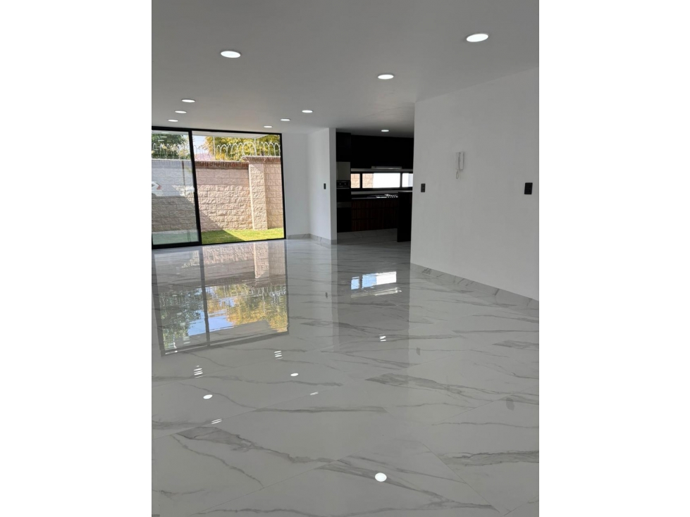 RESIDENCIA EN VENTA EN PARQUE TLAXCALA — foto 2