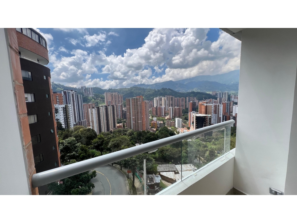 Se vende apartamento totalmente nuevo en Sabaneta sector las lomitas