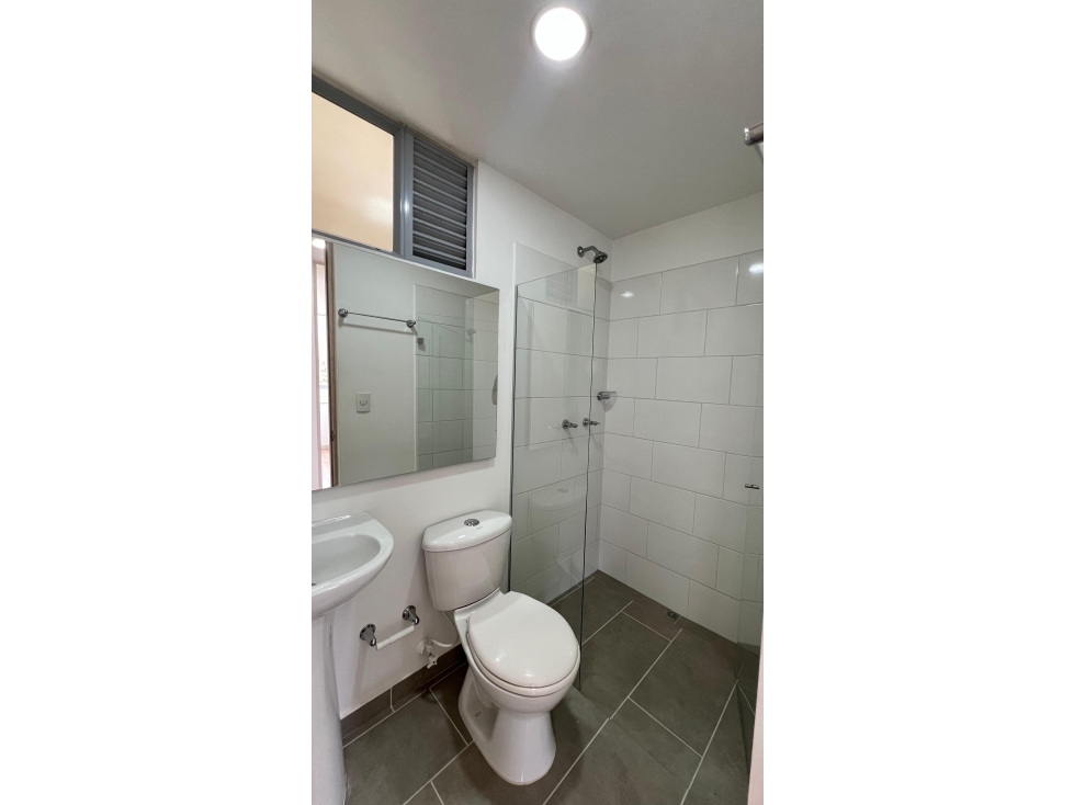 Apartamento en venta en unidad cerrada en las lomitas en Sabaneta — foto 6