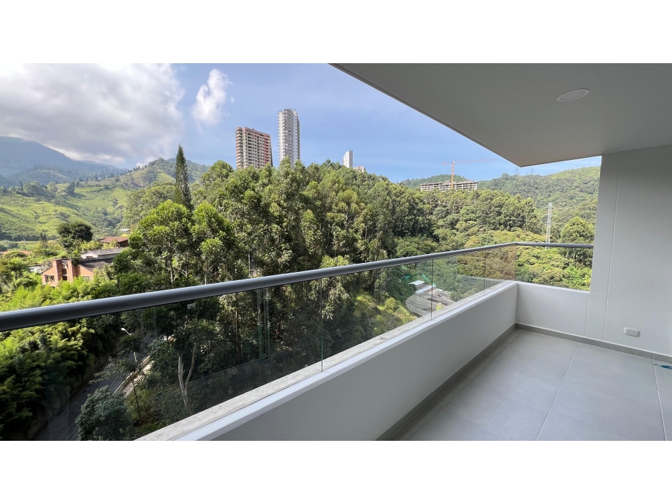 Apartamento en venta totalmente nuevo en unidad cerrada en Sabaneta