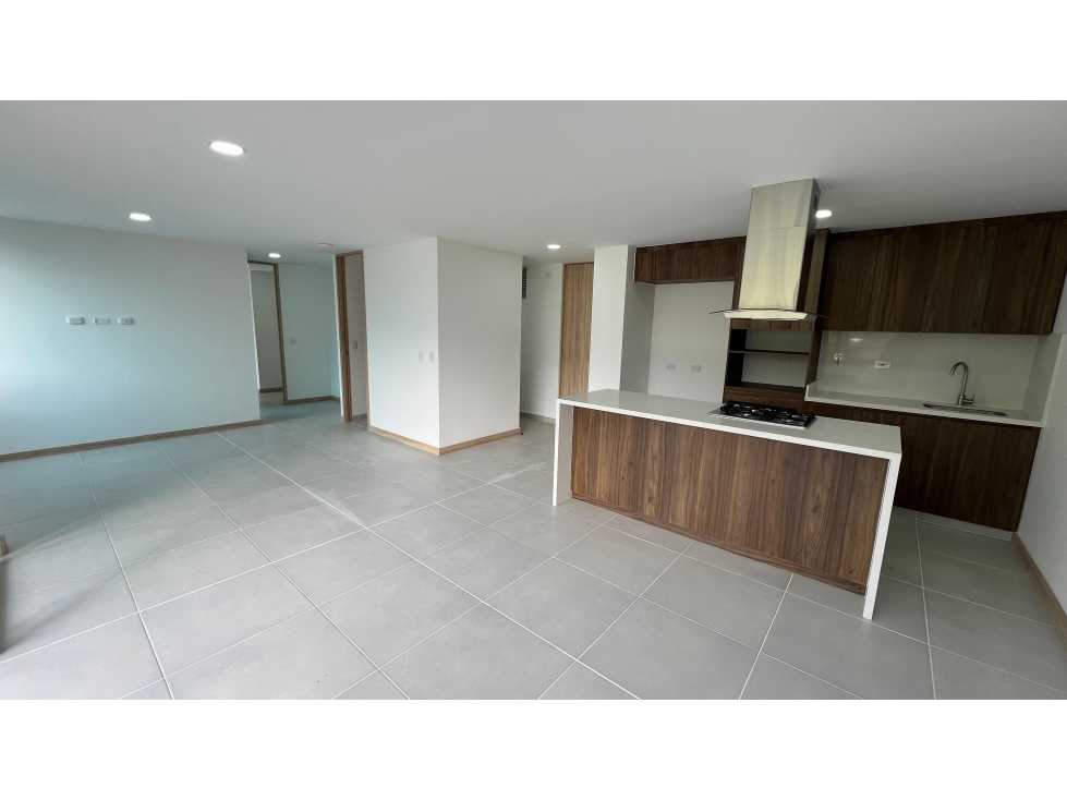 Apartamento en venta totalmente nuevo en unidad cerrada en Sabaneta — foto 2