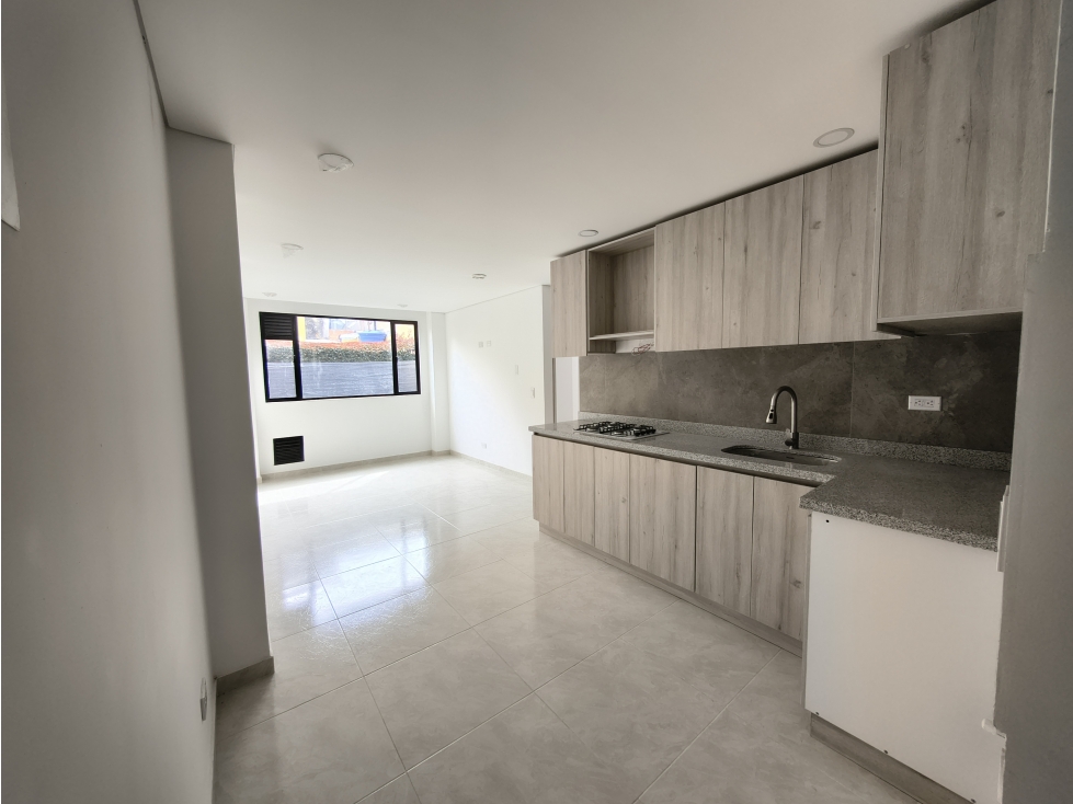 Apartamento en venta en cota - 1