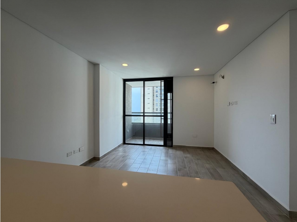 APARTAMENTO VENTA CASTELLANA, PARA ESTRENAR — foto 5