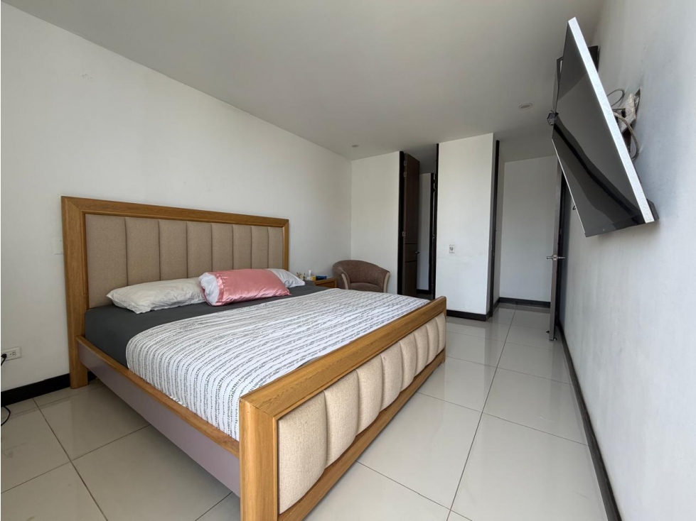 APARTAMENTO VENTA LA CAMPIÑA — foto 4