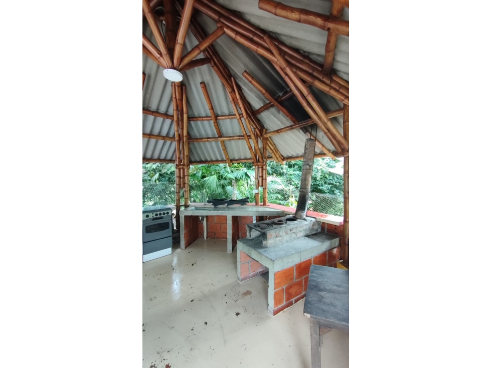 SE VENDE CASA CAMPESTRE SECTOR EL LEMBO SANTA ROSA DE CABAL — foto 2