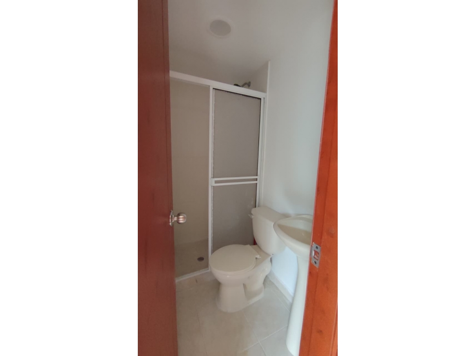 SE VENDE APARTAMENTO GRANDE EN SANTA ISABEL DOSQUEBRADAS — foto 3