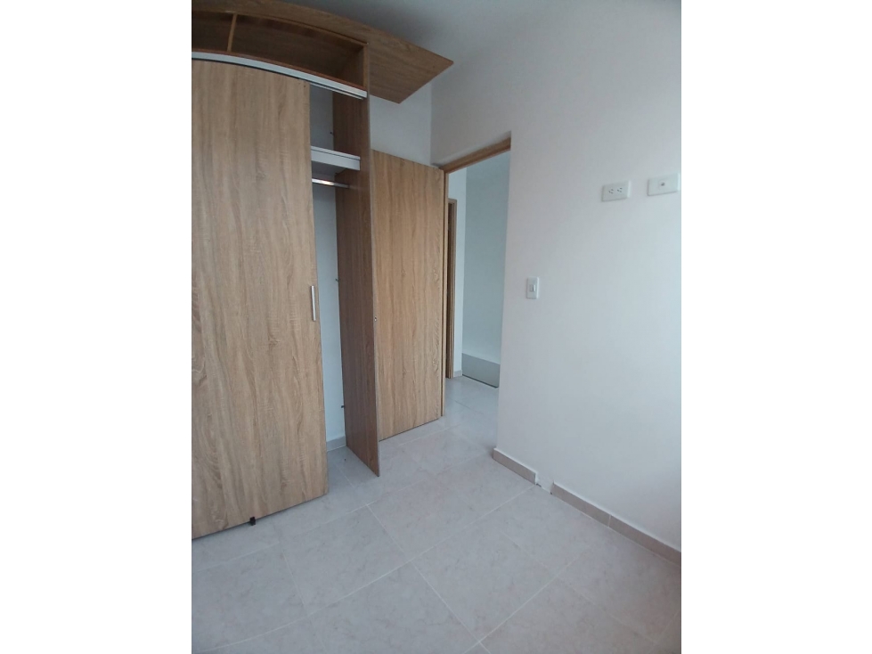 SE VENDE CASA DUPLEX EN URBANIZACION SANTA CLARA CUBA — foto 3