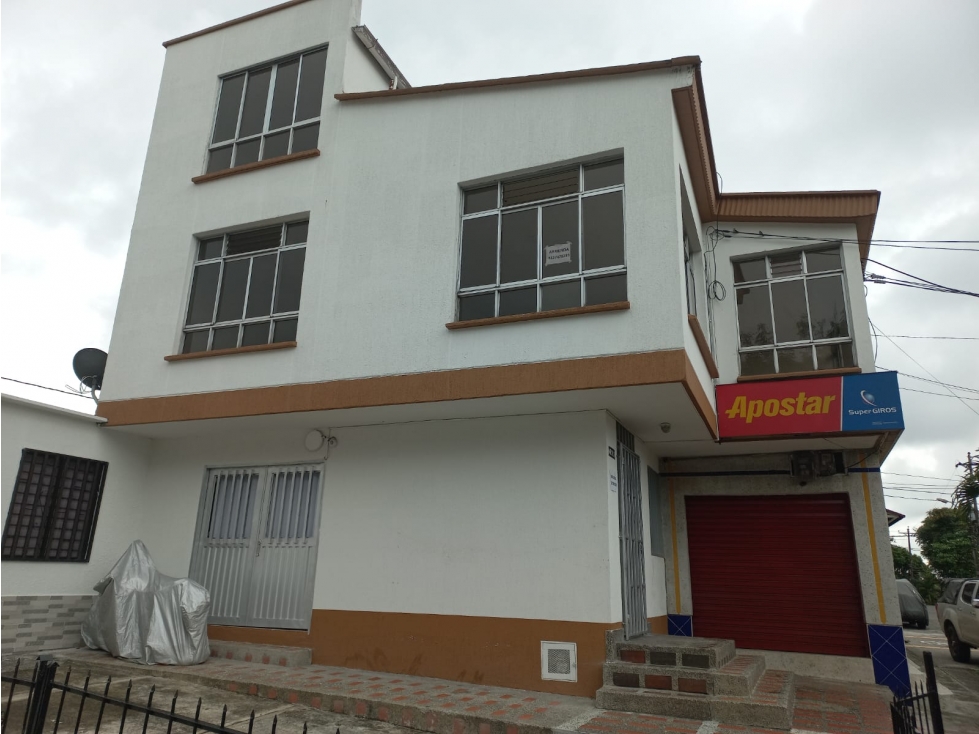 SE VENDE CASA EN EL JARDIN — foto 2