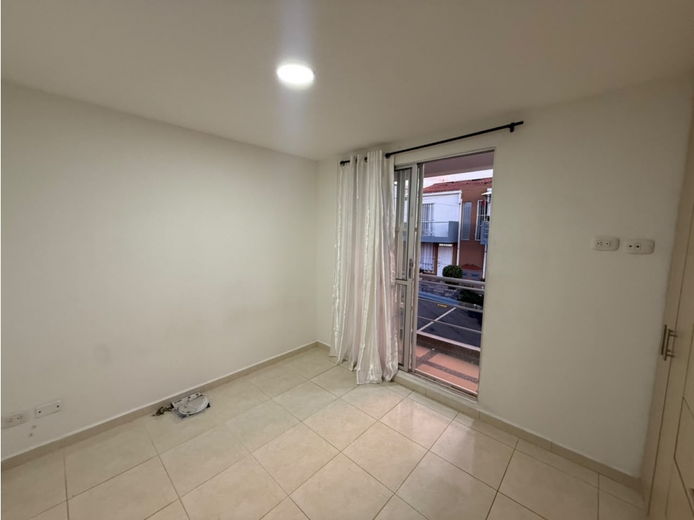 SE VENDE CASA EN MONTEBONITO DOSQUEBRADAS — foto 3