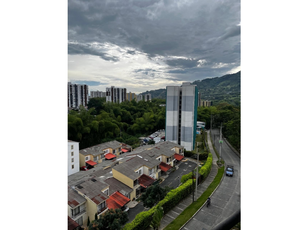 SE VENDE APARTAMENTO EN DOSQUEBRADAS