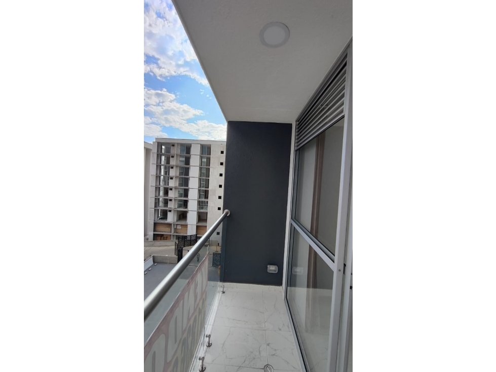 EN VENTA APARTAMENTO PARA ESTRENAR EN LA 30 DE AGOSTO — foto 3