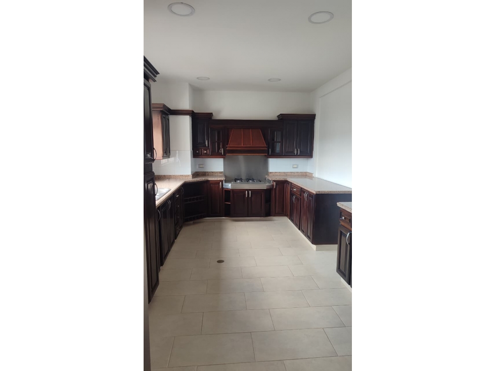 SE VENDE PENTHOUSE EN ALAMOS/PEREIRA