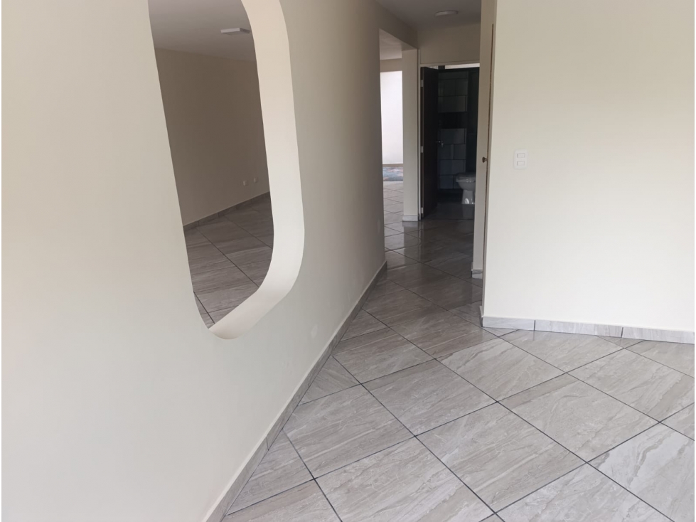 SE VENDE CASA EN EL BARRIO JARDIN/PEREIRA — foto 3