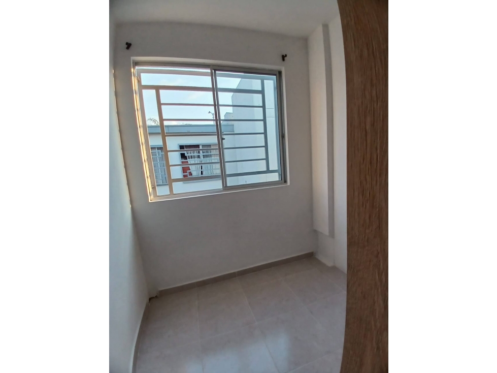 SE VENDE CASA DUPLEX EN URBANIZACION SANTA CLARA CUBA — foto 4