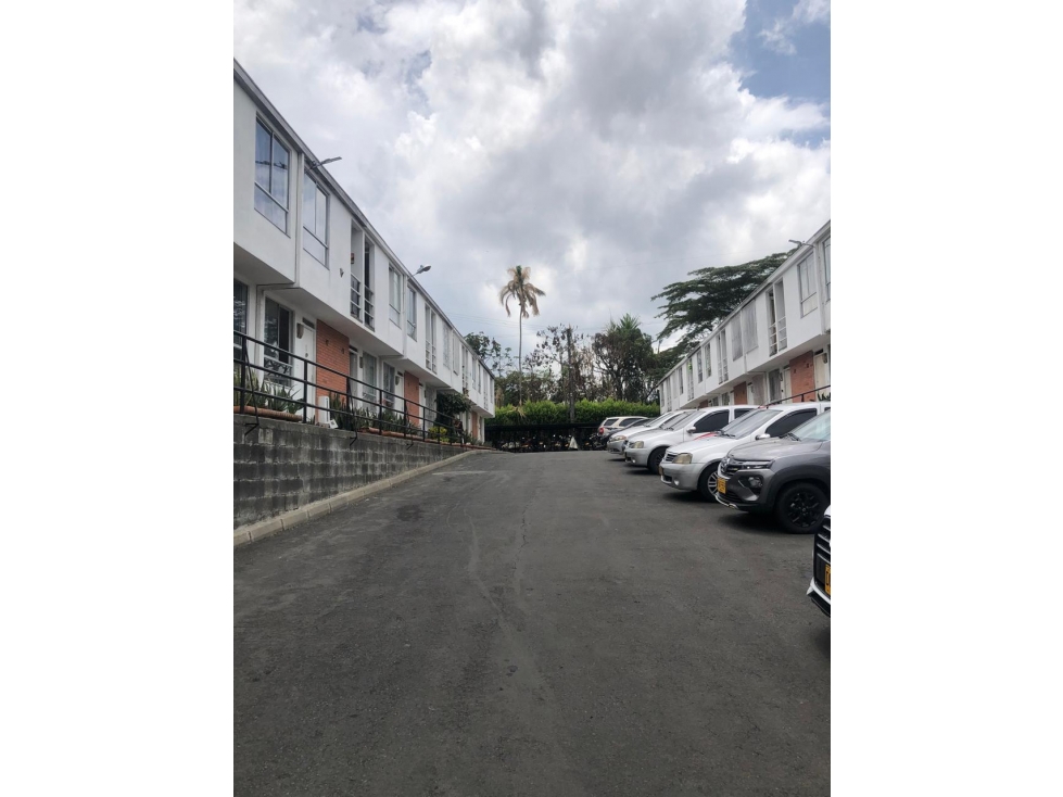 SE VENDE CASA EN CONJUNTO CERRADO CAMPESTRE B DOSQUEBRADAS - 3