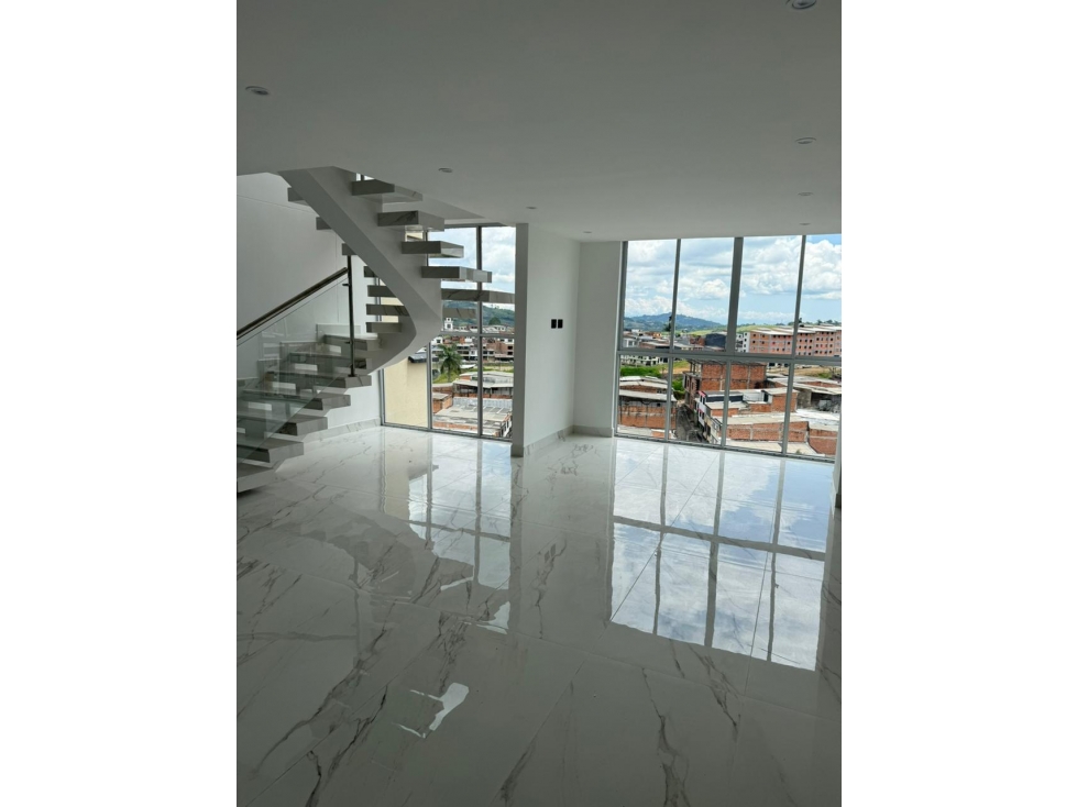 SE VENDE PENTHOUSE EN SANTA ROSA