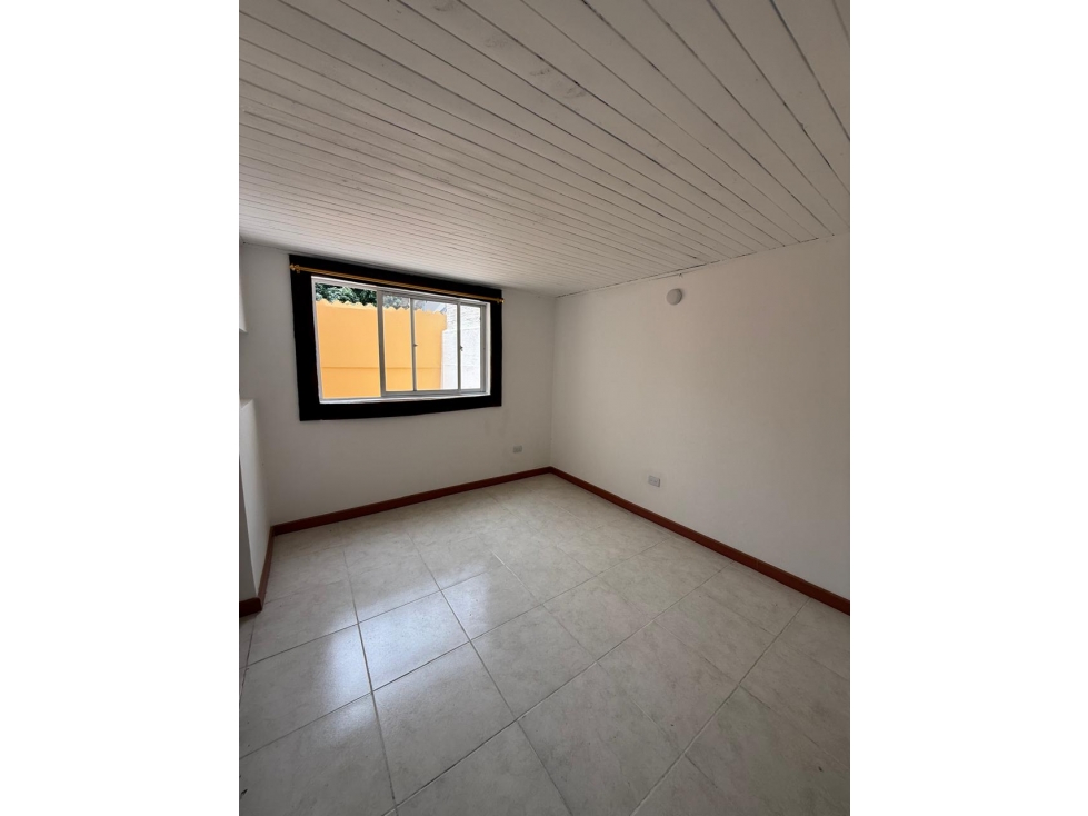 SE VENDE CASA DUPLEX EN LA VILLA — foto 5