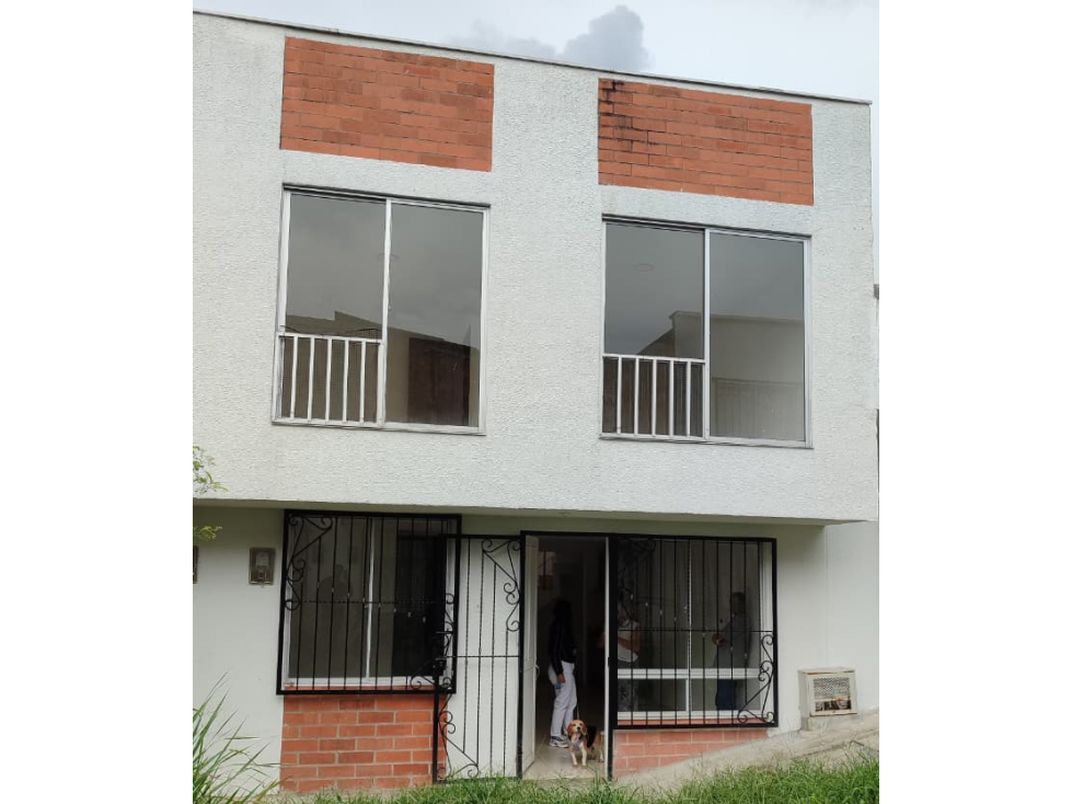SE VENDE CASA DUPLEX EN MIRADOR DE LA ESTANCIA DOSQUEBRADAS — foto 2