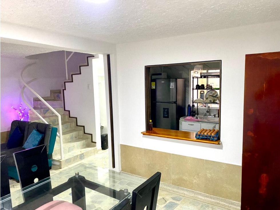 SE VENDE CASA DUPLEX EN MILAN DOSQUEBRADAS - 1