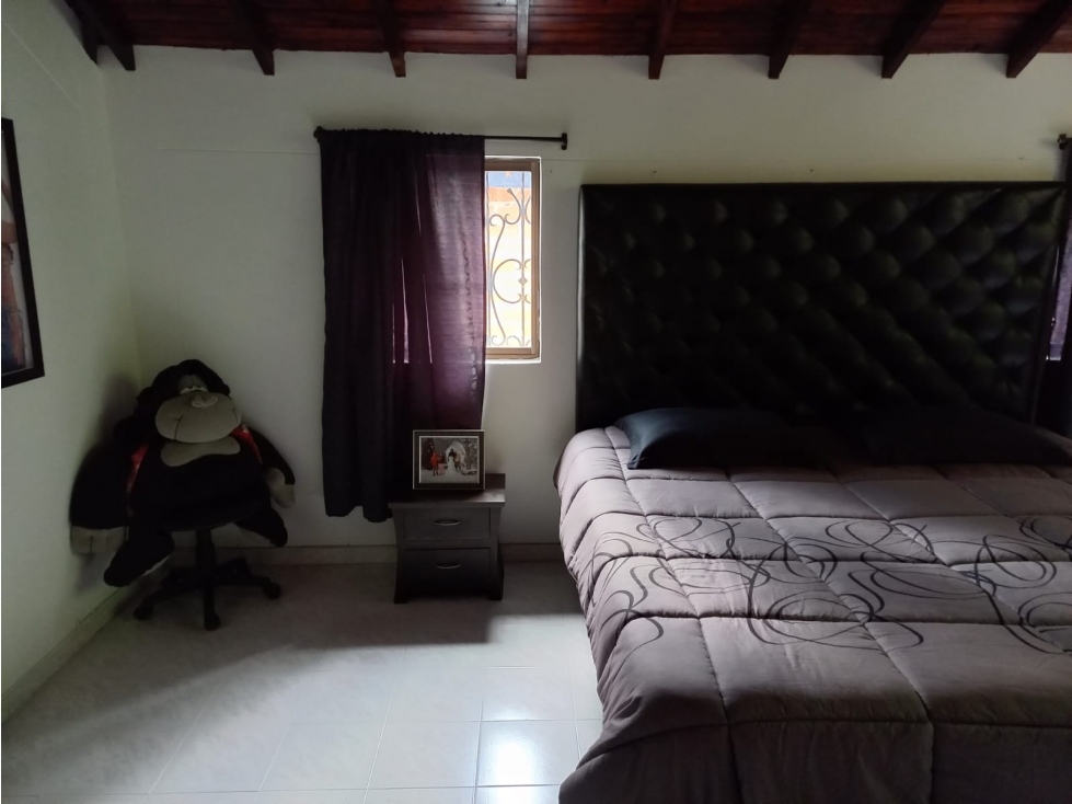 CASA EN VENTA EN CONJUNTO CERRADO — foto 5