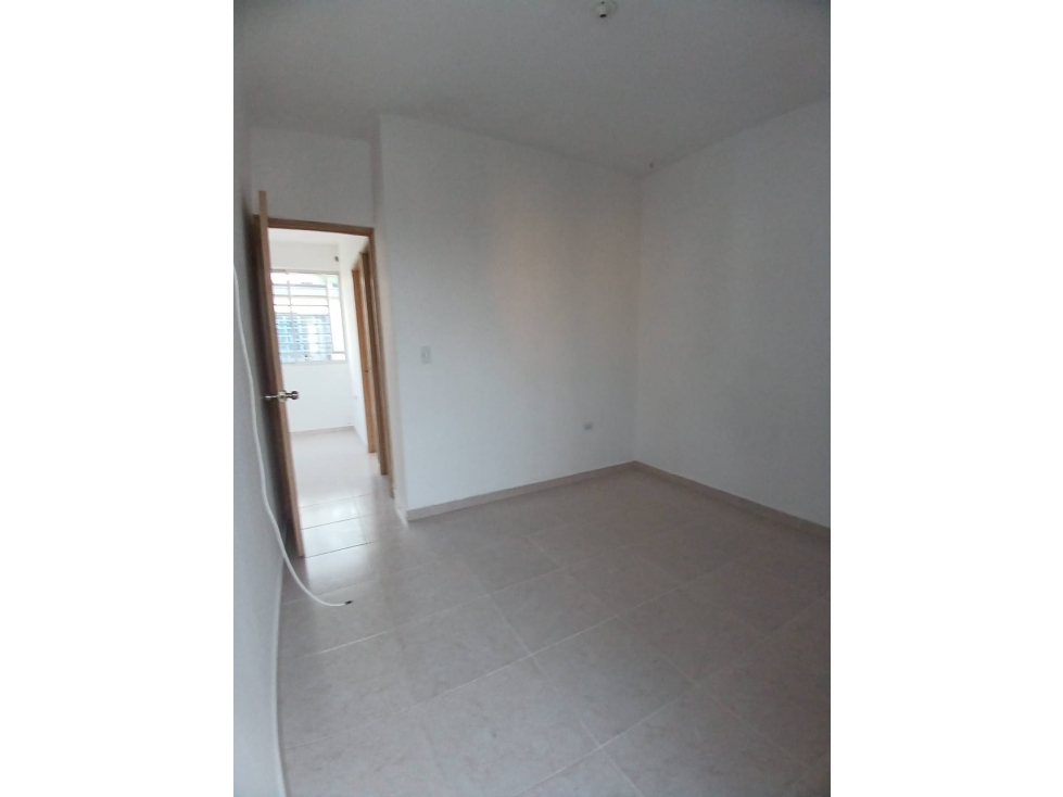SE VENDE CASA DUPLEX EN URBANIZACION SANTA CLARA CUBA — foto 5