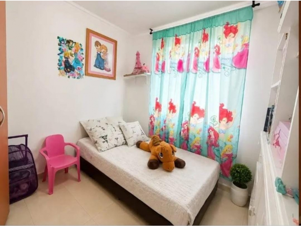 SE VENDE CASA EN LA AVENIDA SUR PEREIRA — foto 3