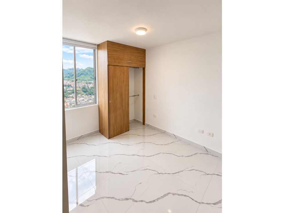 SE VENDE APARTAMENTO EN MAJESTIC 2 — foto 4