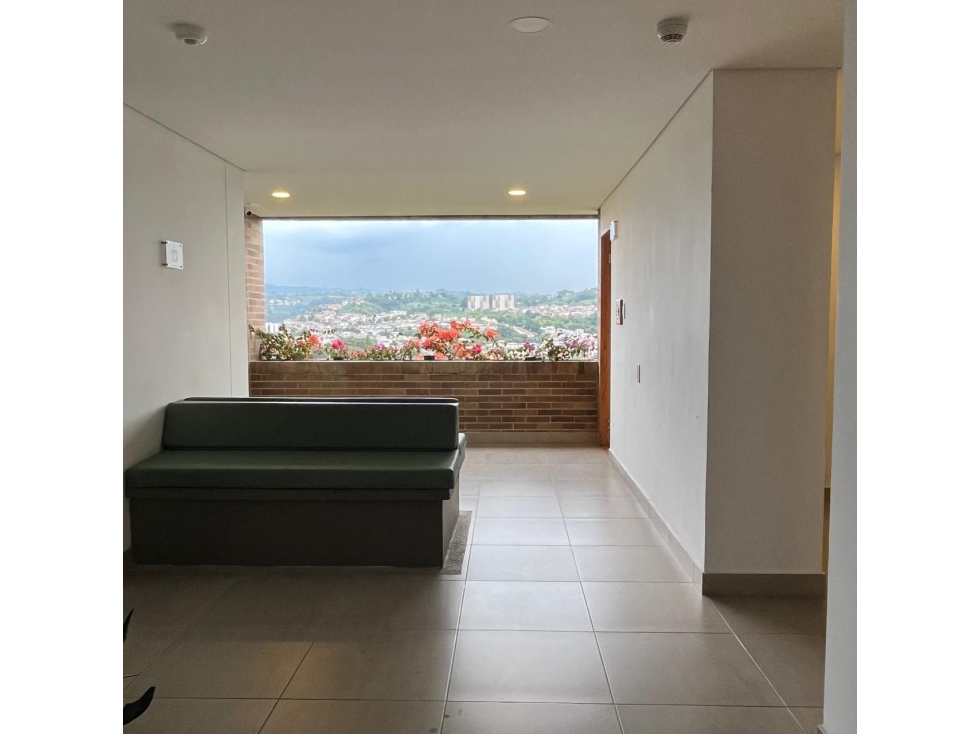 SE VENDE APARTAMENTO EN LA AVENIDA SUR — foto 6