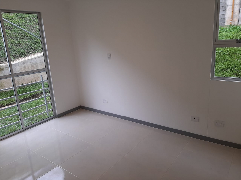 SE VENDE APARTAMENTO EN LA 30 DE AGOSTO PEREIRA — foto 4