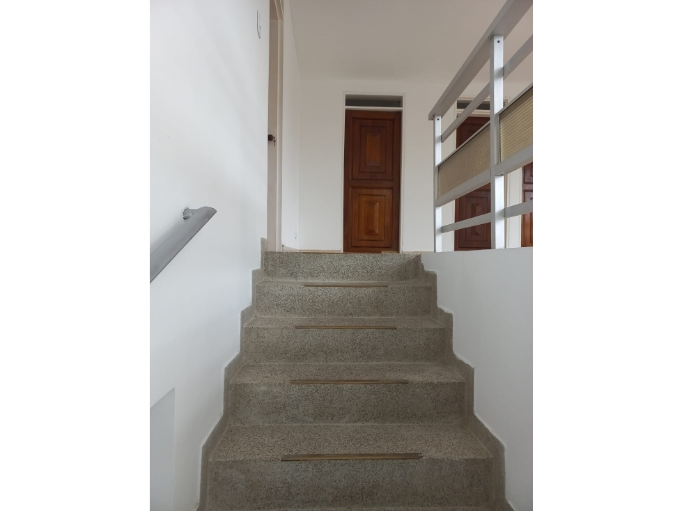 SE VENDE CASA EN EL JARDIN — foto 4