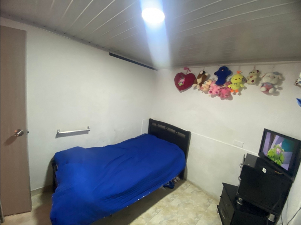 SE VENDE CASA ESQUINERA DUPLEX EN CUBA - 4
