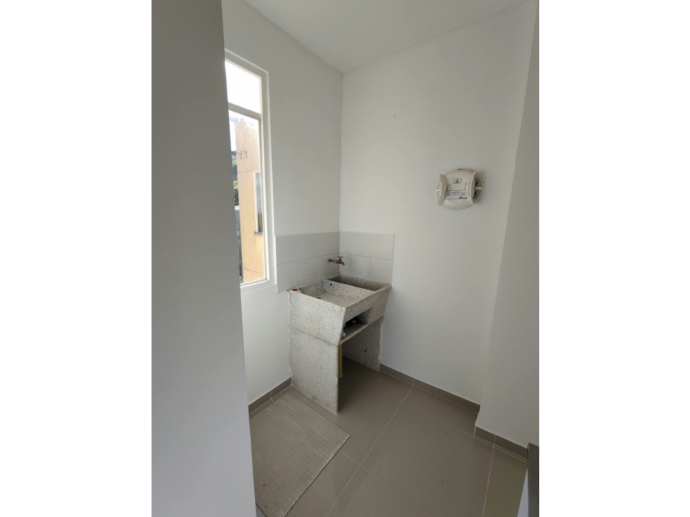 SE VENDE APARTAMENTO EN EL PARQUE INDUSTRIAL - 4