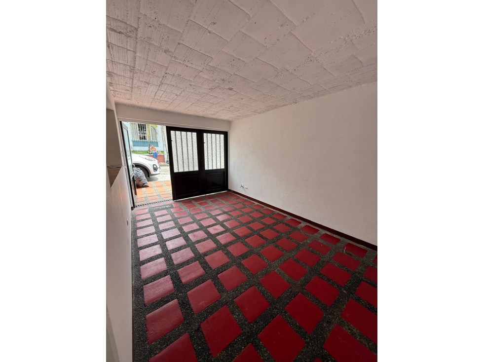 SE VENDE CASA DUPLEX EN LA VILLA