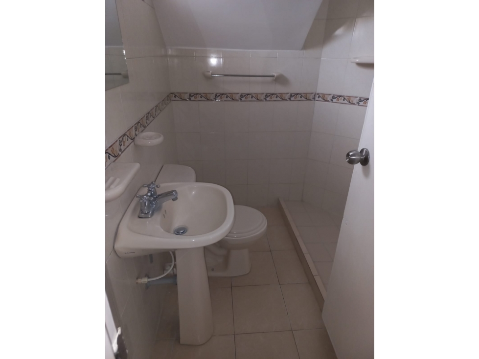 SE VENDE CASA EN EL JARDIN — foto 6
