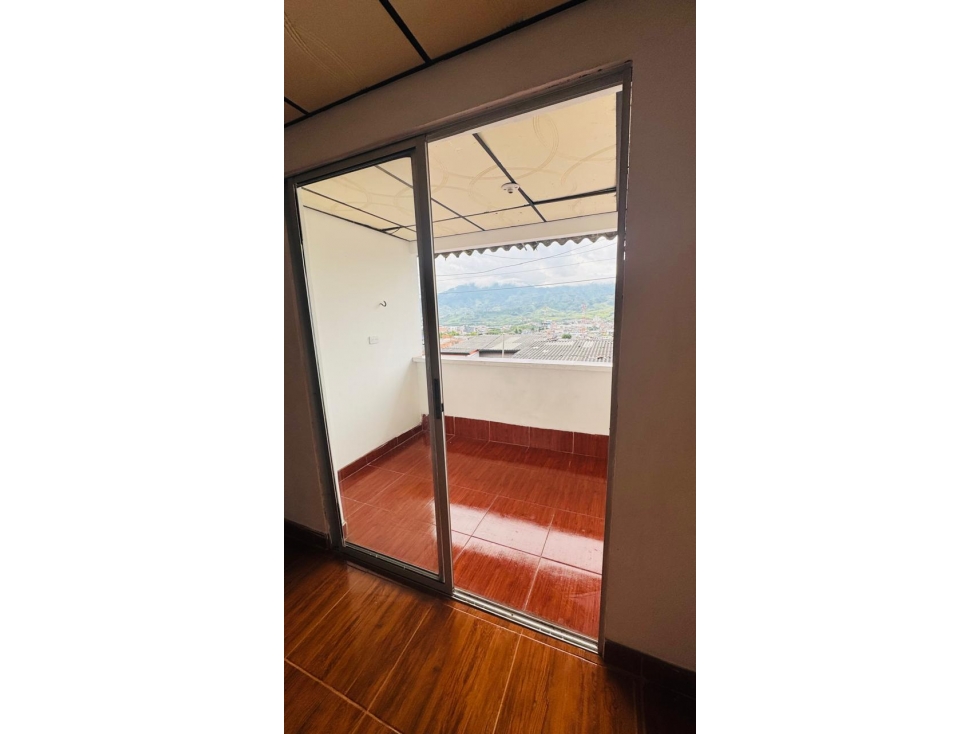 SE VENDE CASA EN DOSQUEBRADAS - 1