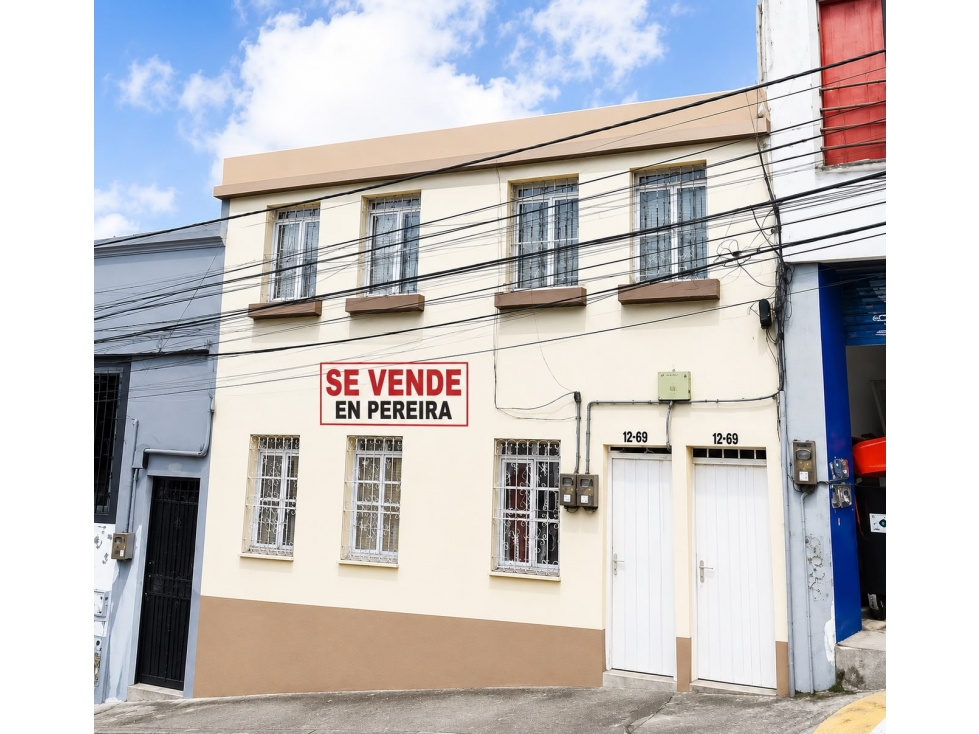 SE VENDE CASA GRANDE EN EL CENTRO DE PEREIRA