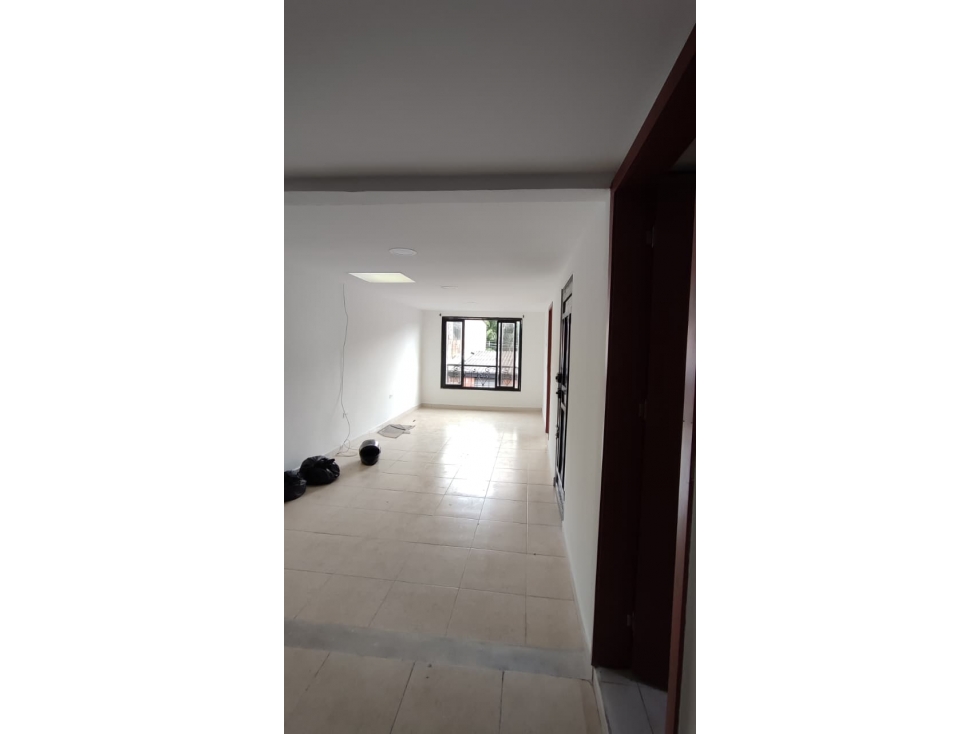 SE VENDE APARTAMENTO GRANDE EN SANTA ISABEL DOSQUEBRADAS — foto 2