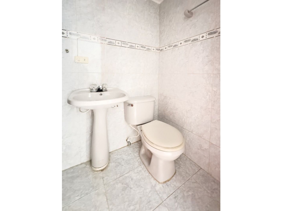 VENTA DE CASA EN CALI (Oportunidad Bancaria) — foto 2