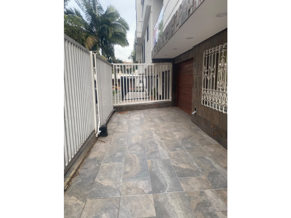HERMOSA CASA PARA ARRIENDO EN SECTOR ESTADIO MEDELLÍN — foto 5