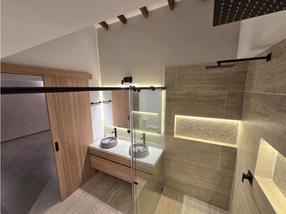 Venta de casa urbana Rionegro
