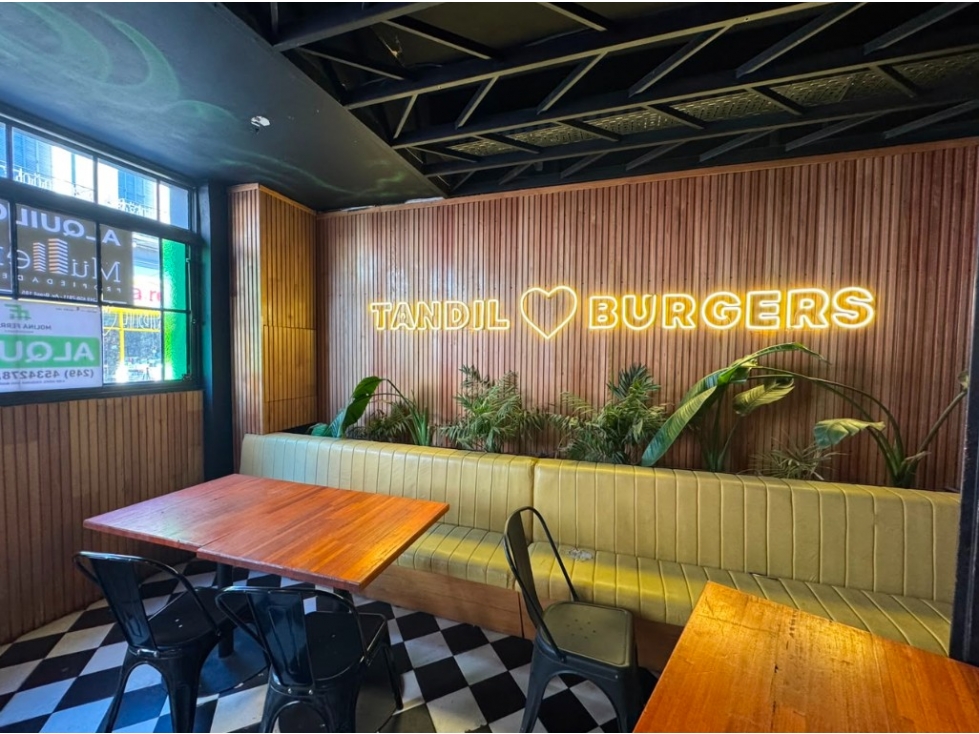 Local Comercial en Alquiler - 2