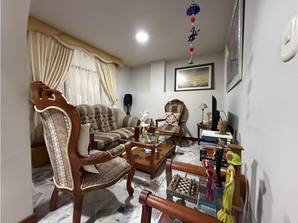 VENTA APARTAMENTO VERSALLES MANIZALES — foto 3