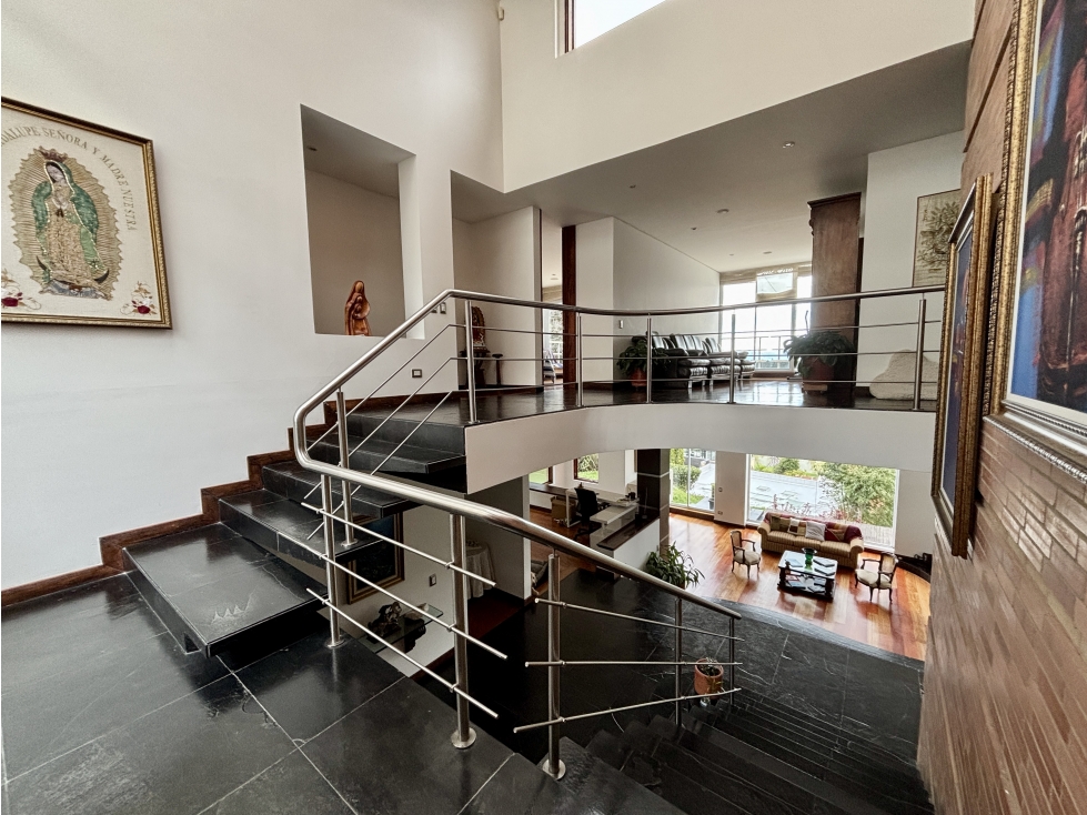VENDO LINDA CASA EN APOSENTOS 472 M2