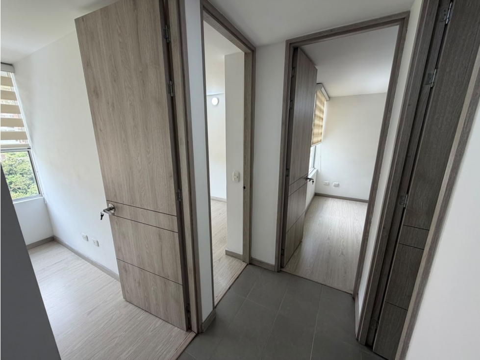 APARTAMENTOEN LOMA DE LOS BERNAL — foto 6